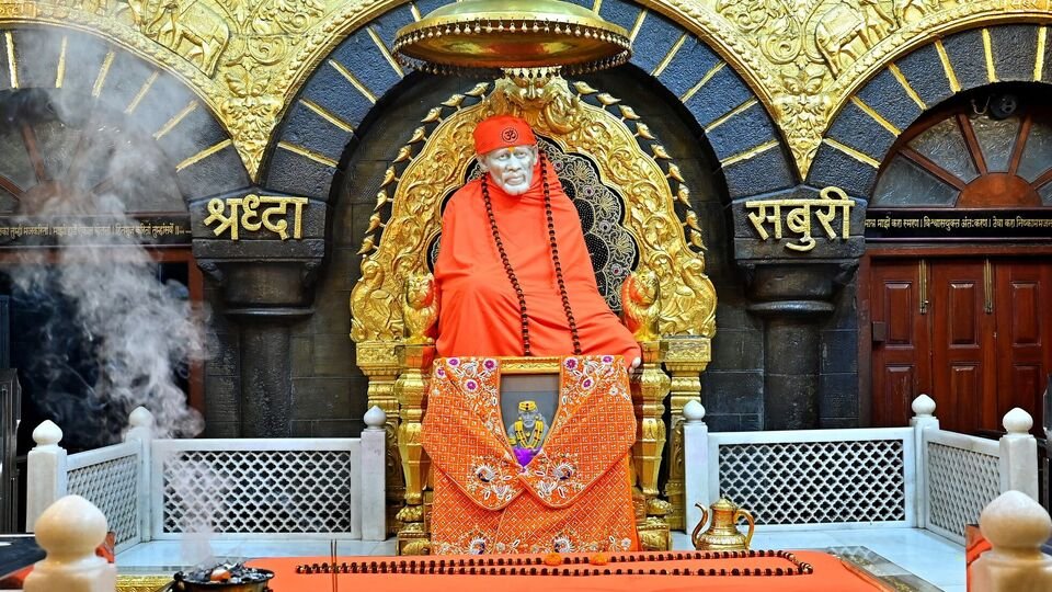 దసరా సెలవుల్లో షిర్డీ ట్రిప్ ట్రిప్ ప్లాన్ ..? హైదరాబాద్ నుంచి జర్నీ, ఈ టూర్ ప్యాకేజీపై ఓ లుక్కేయండి లుక్కేయండి