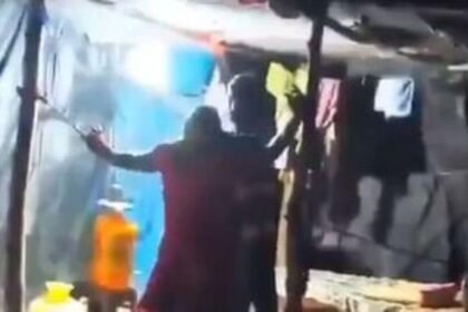 ప్రకాశం జిల్లా: గుంజలకు గుంజలకు చేతులు, చిత్ర చిత్ర హింసలు పెట్టి ..! భార్యను చితకబాదిన