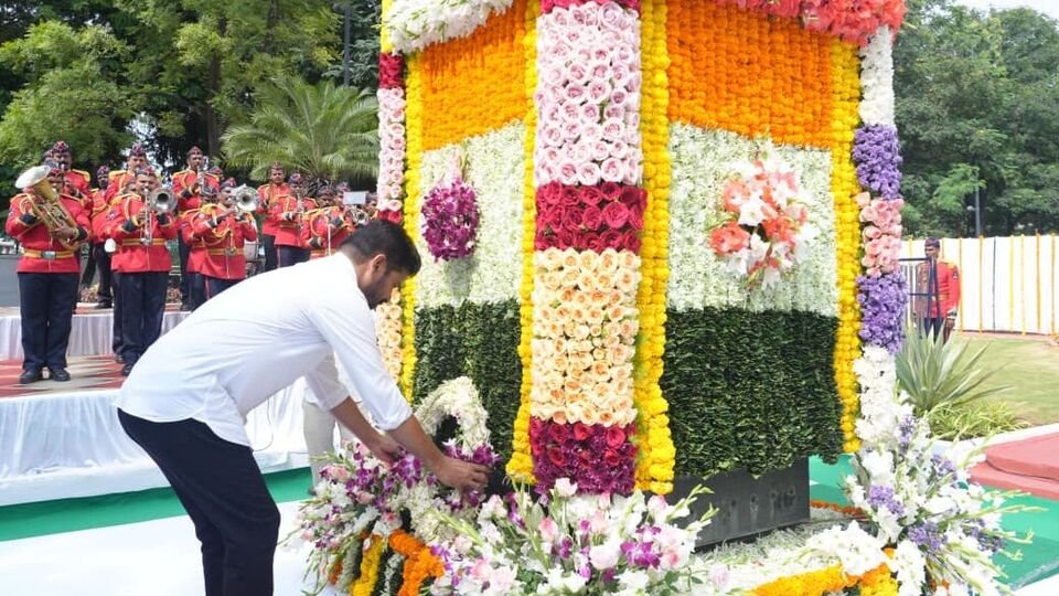 ప్రపంచ ఉద్యమాల చరిత్రలో చరిత్రలో తెలంగాణ సాయుధ పోరాటం గొప్పది - సీఎం రేవంత్ రేవంత్ రేవంత్