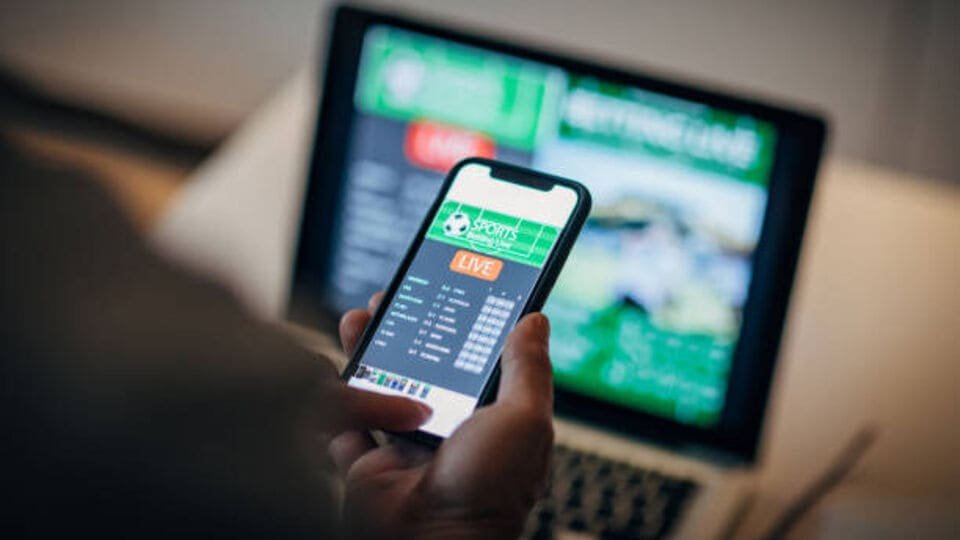 బెట్టింగ్ యాప్స్ కేసులో కేసులో మూడు రాష్ట్రాల్లో 8 మందిని అరెస్ట్ చేసిన తెలంగాణ తెలంగాణ తెలంగాణ