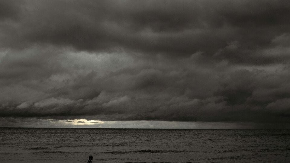 రాబోయే 2 రోజులు రోజులు కోస్తా తీరంలో భారీ వర్షాలు కురుస్తాయని ఐఎండీ అంచనా అంచనా