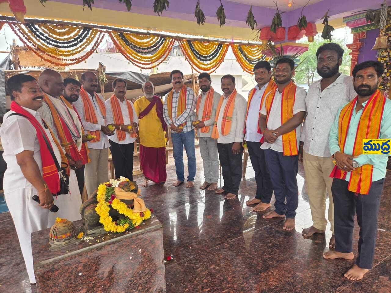 విగ్రహ ప్రతిష్ఠాపనా మహోత్సవంలో బొక్క జైపాల్ రెడ్డి