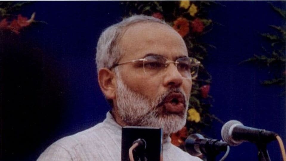 PM మోడి: ముఖ్యమంత్రిగా ప్రమాణ స్వీకారం చేసి 25 ఏళ్లు- దేశ ప్రజలకు ప్రధాని ప్రధాని మోదీ మోదీ కృతజ్ఞతలు- PM నరేంద్ర మోడీ తన 2001 గుజరాత్ సిఎం ప్రమాణాన్ని X పై నాస్టాల్జిక్ పోస్ట్‌లో గుర్తుచేసుకున్నాడు,