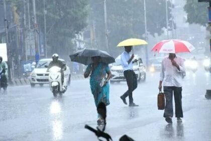 ఐఎండీ అలర్ట్: ఇవాళ బంగాళాఖాతంలో బంగాళాఖాతంలో మరో - ఏపీలో మోస్తారు నుంచి నుంచి భారీ వర్షాలు ..!