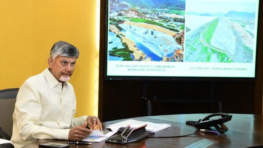 గోదావరి పుష్కరాల నాటికి నాటికి పోలవరం పనులు పూర్తి చేయండి - సీఎం చంద్రబాబు చంద్రబాబు చంద్రబాబు