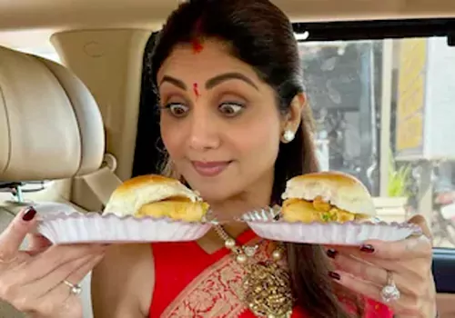 ప్రముఖ హీరోయిన్ కి షాక్ షాక్ ఇచ్చిన ఇచ్చిన .. 60 కోట్లు డిపాజిట్ డిపాజిట్ చేస్తావా