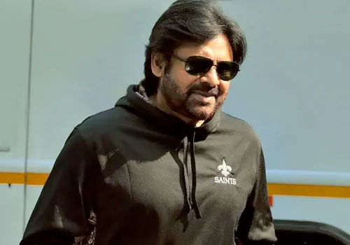 మరో క్రేజీ కాంబినేషన్‌లో పవర్‌స్టార్‌ పవర్‌స్టార్‌ కొత్త సినిమా .. త్వరలోనే త్వరలోనే?