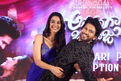 టాలీవుడ్ లో ఫస్ట్ టైం.. పెళ్లి రిసెప్షన్ లా మూవీ ఈవెంట్!