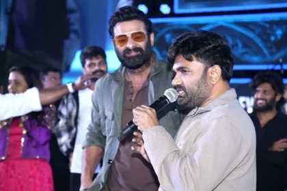 రాజా సాబ్: రాజు గారికి హ్యాండిచ్చిన మారుతి.. నమ్మి అవకాశమిస్తే..?