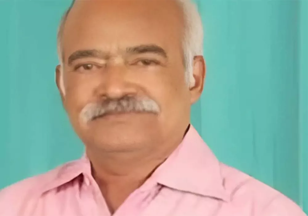 ప్రముఖ నటి విష్ణుప్రియ తండ్రి దారుణ హత్య