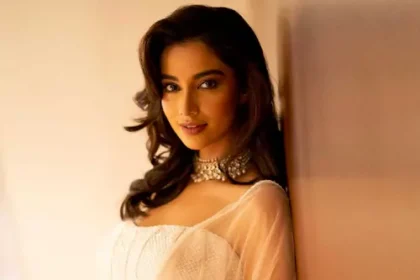 tmdb-header-middle-logo