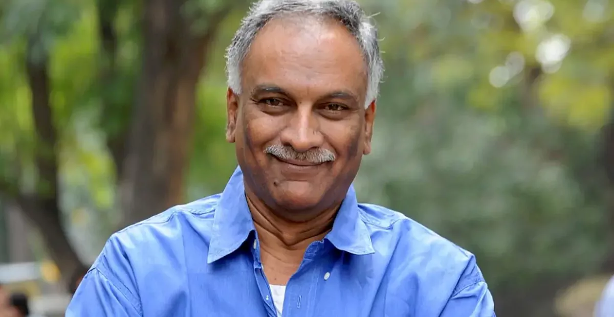 tmdb-header-middle-logo