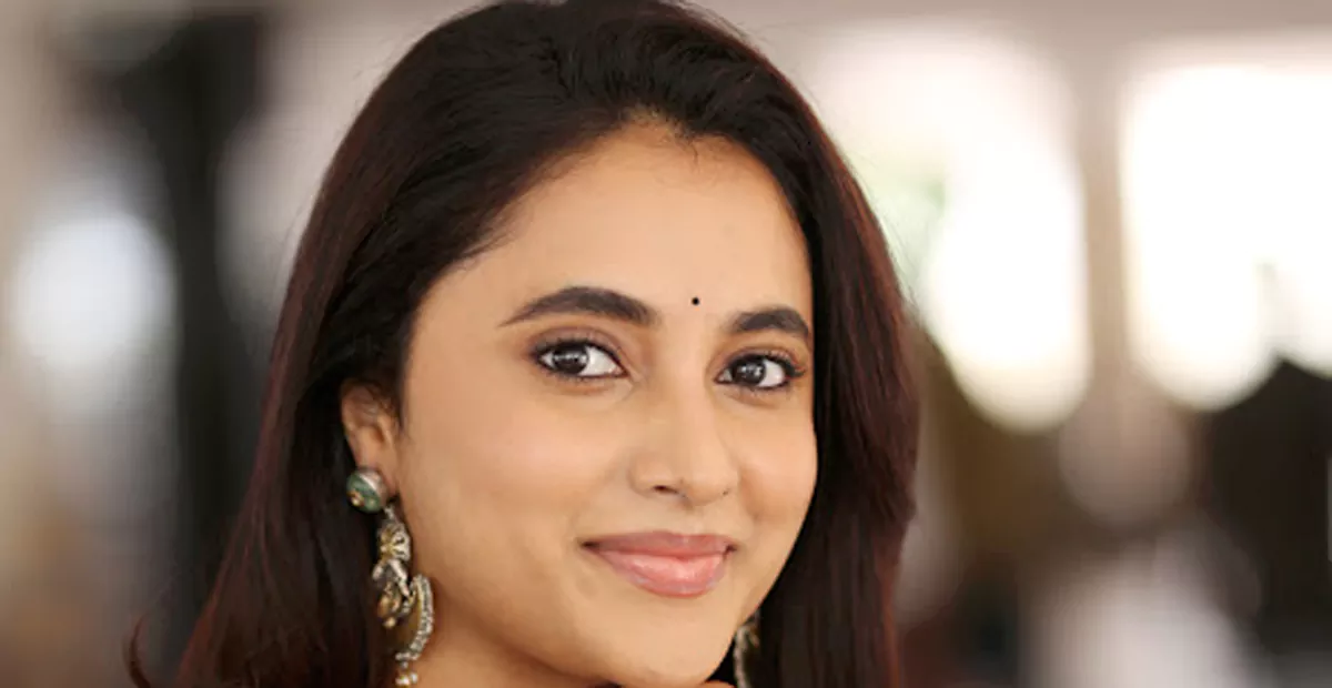 tmdb-header-middle-logo