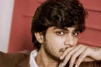 పాతికేళ్ల కుర్ర హీరోతో హన్సిక రొమాన్స్
