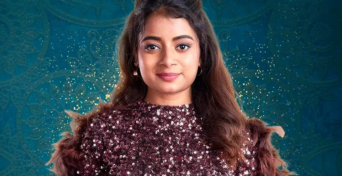 నా రేటు ఇంత అని ఫిక్స్ చేశారు.. తట్టుకోలేక సూసైడ్ అటెంప్ట్ చేశా