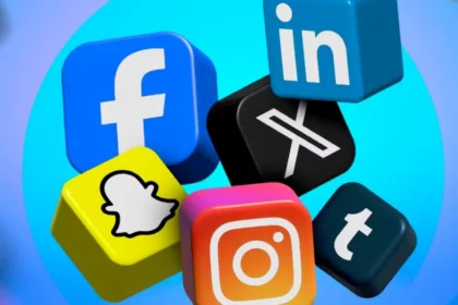 tmdb-header-middle-logo