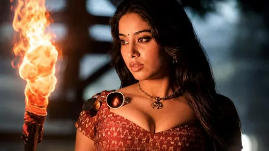 janhvi kapoor: తెలుగులో మళ్ళీ అవకాశాలు వస్తాయా! అసలు చేస్తుందా!