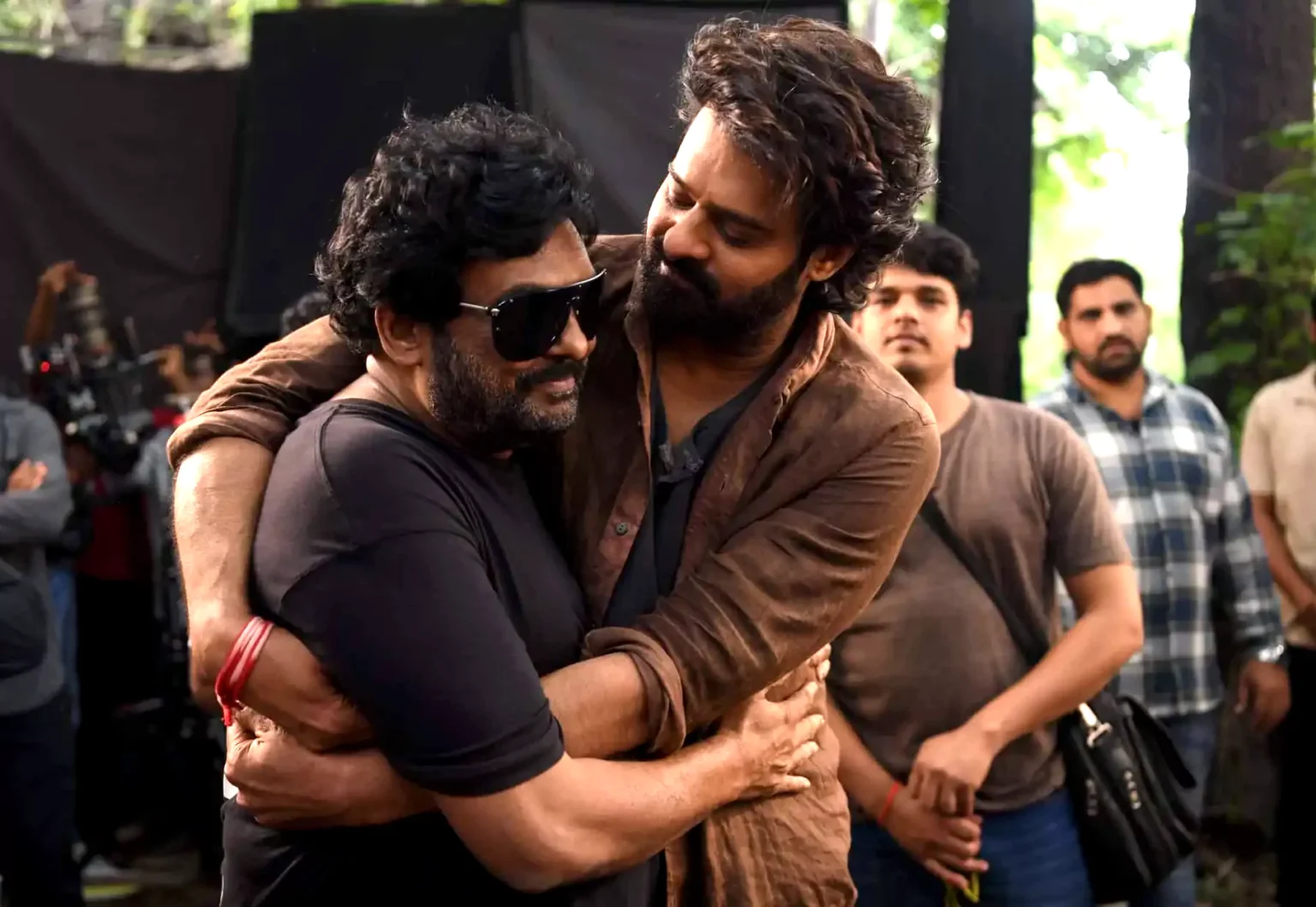 కేవలం ప్రభాస్ ఫొటో చూపిస్తే చాలు.. బ్యాంకాక్‌లో పూరి జగన్నాథ్‌కు ఊహించని అనుభవం!