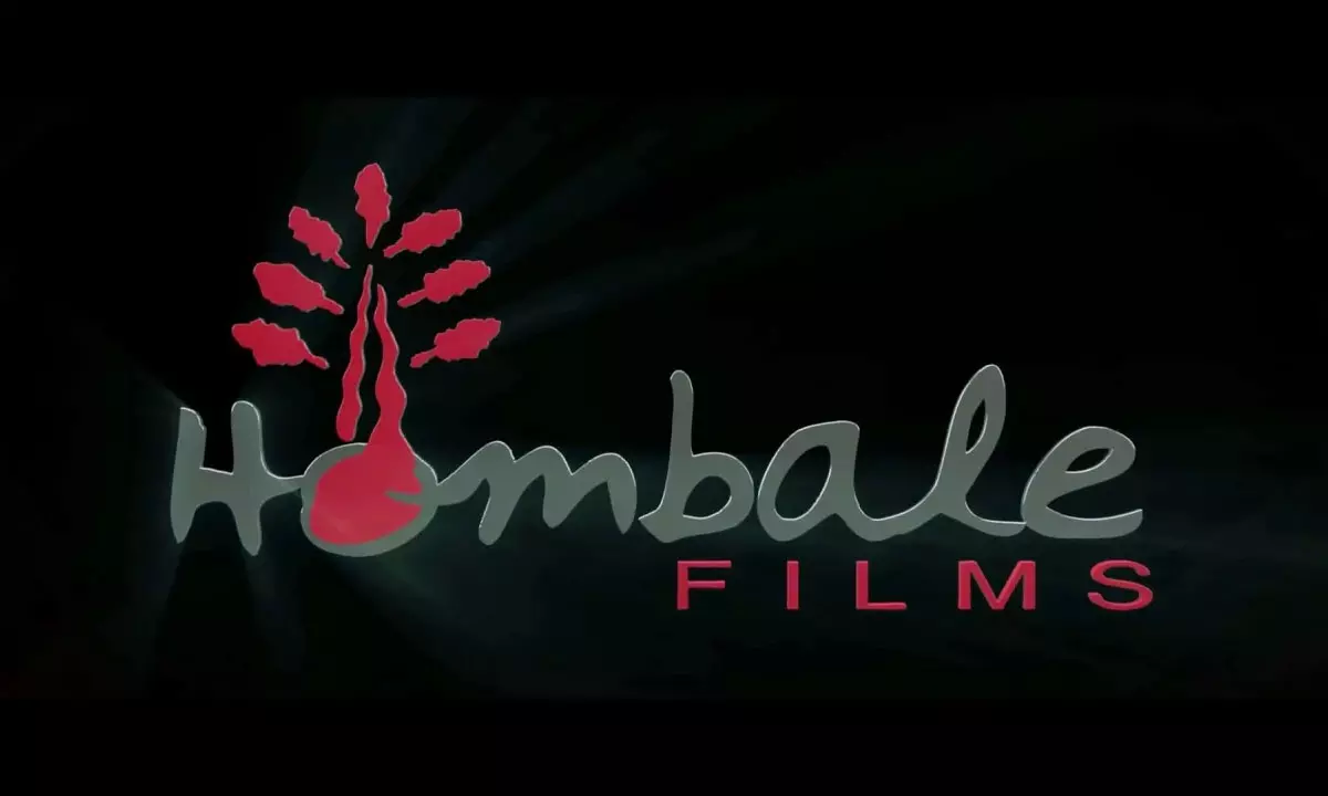 tmdb-header-middle-logo